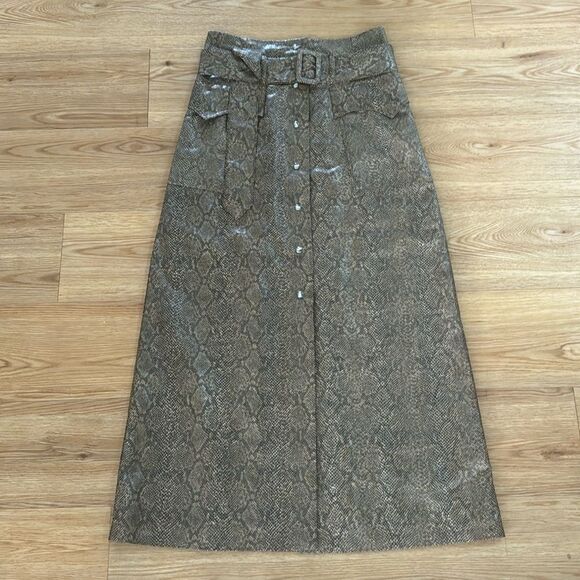 Nanushka Women's Aarohi Brown Snakeskin Midi Skirt Sz Medium Button Snaps Animal - Picture 5 of 12